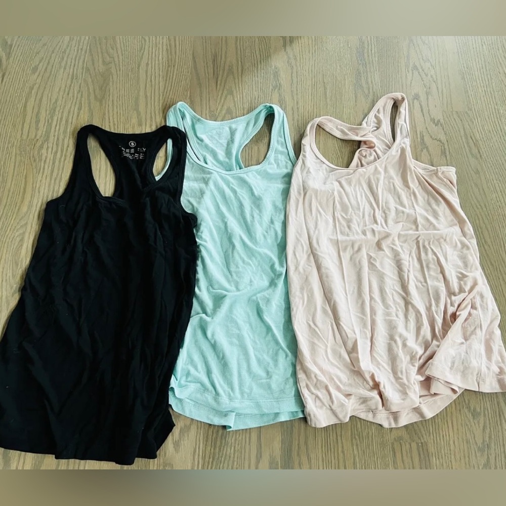 Free Fly Women's Bamboo Motion Racerback Tank -Lot of 3  (Size S)